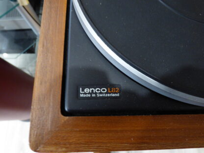 Lenco L28 – Image 2