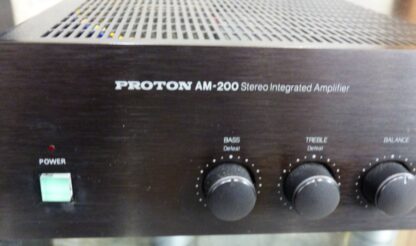 Ampli Proton AM 200