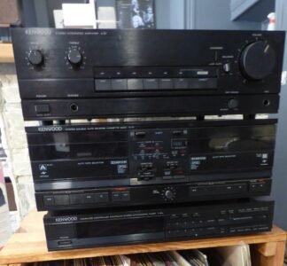 Ensemble format midi Kenwood ampli + tuner + double K7
