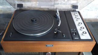 Combiné Ampli - Platine vinyles Yamaha